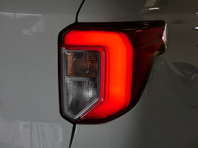 Certified Used 2021 White Metallic Ford Platinum image 6