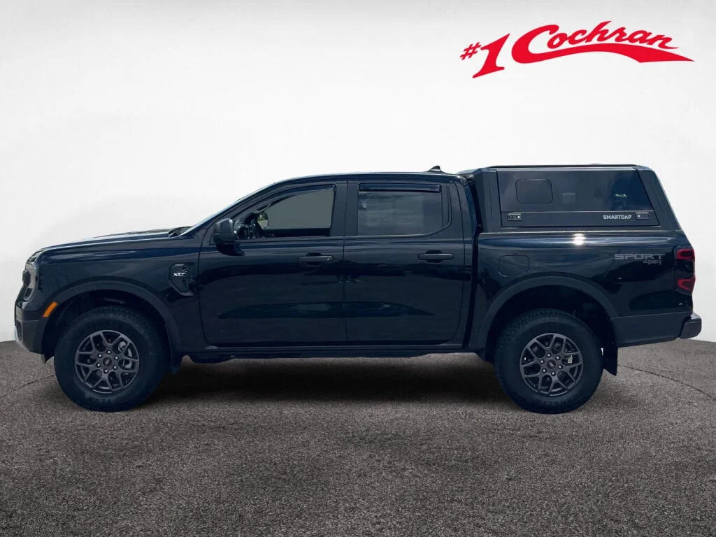Used 2025 Shadow Black Ford XLT image 23