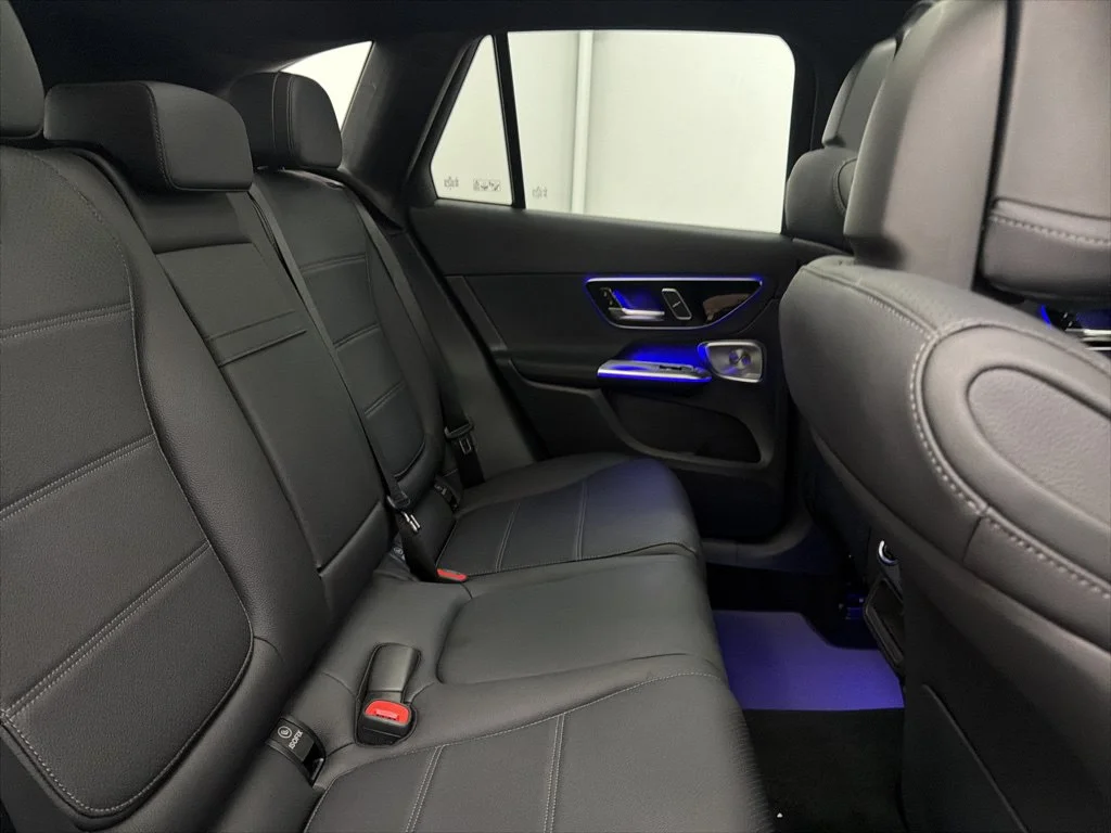 Certified Used 2026 Black Mercedes-Benz GLC 300 image 27
