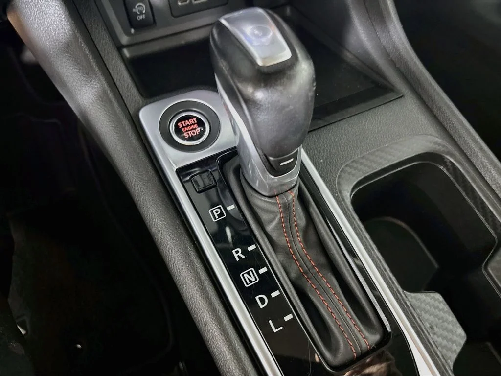 Used 2025 Gray Nissan SR image 17