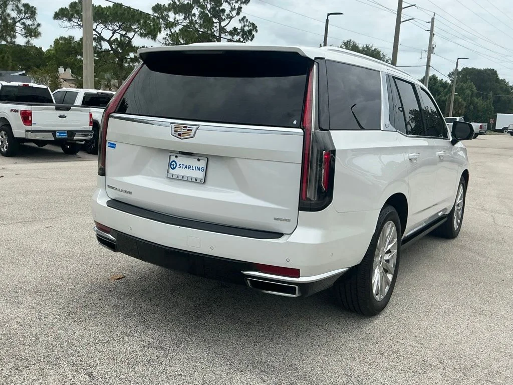 Used 2023 White Cadillac Premium Luxury image 11