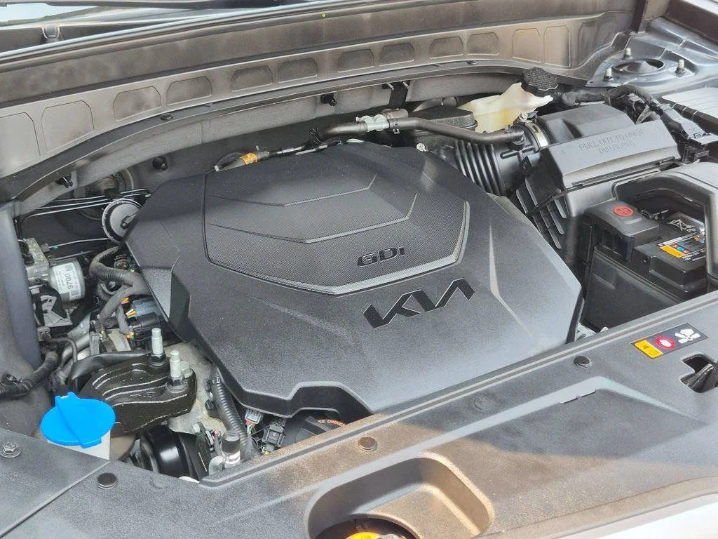 Used 2023 Gray Kia S image 32