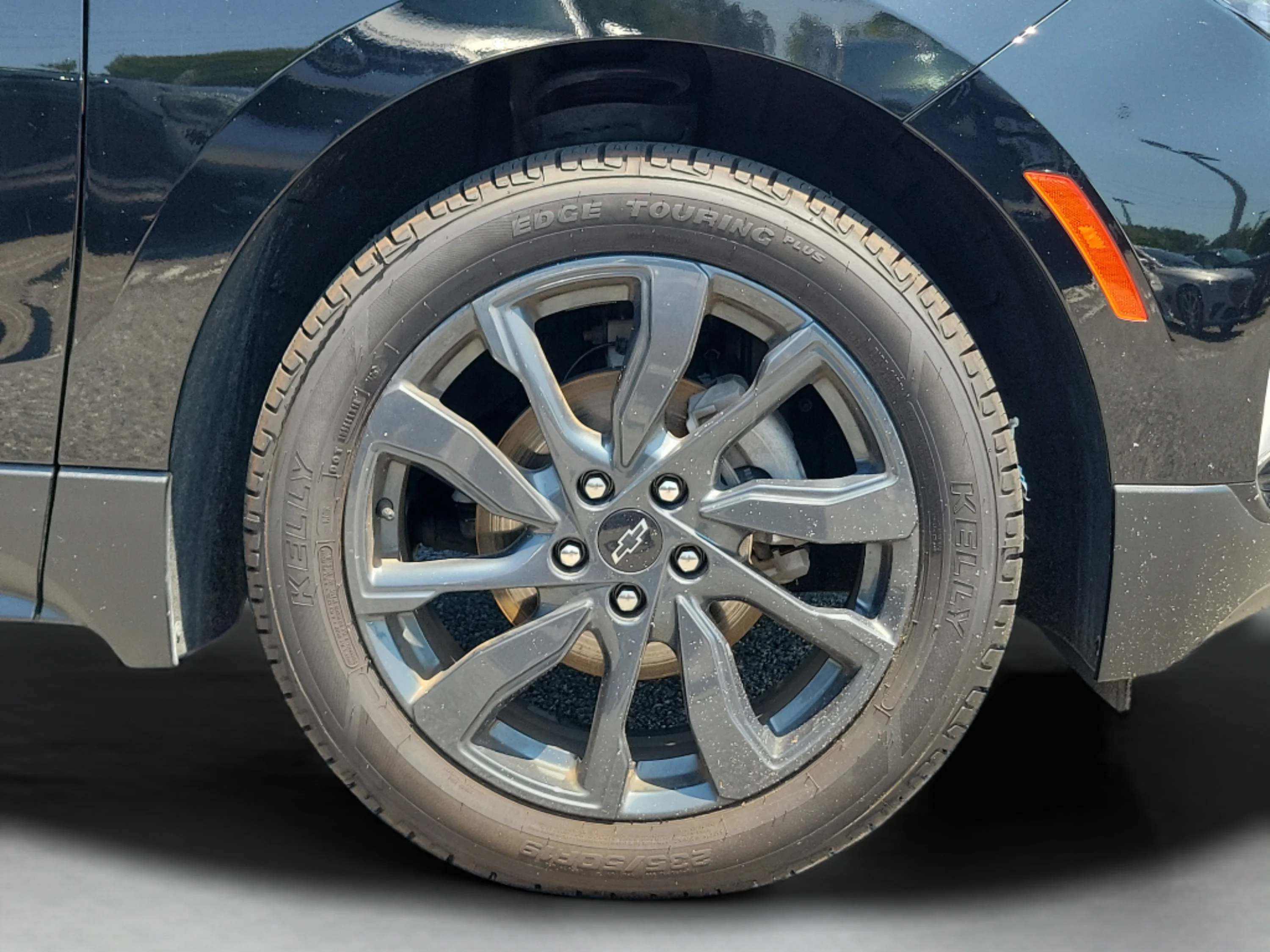Used 2024 Mosaic Black Metallic Chevrolet RS image 33