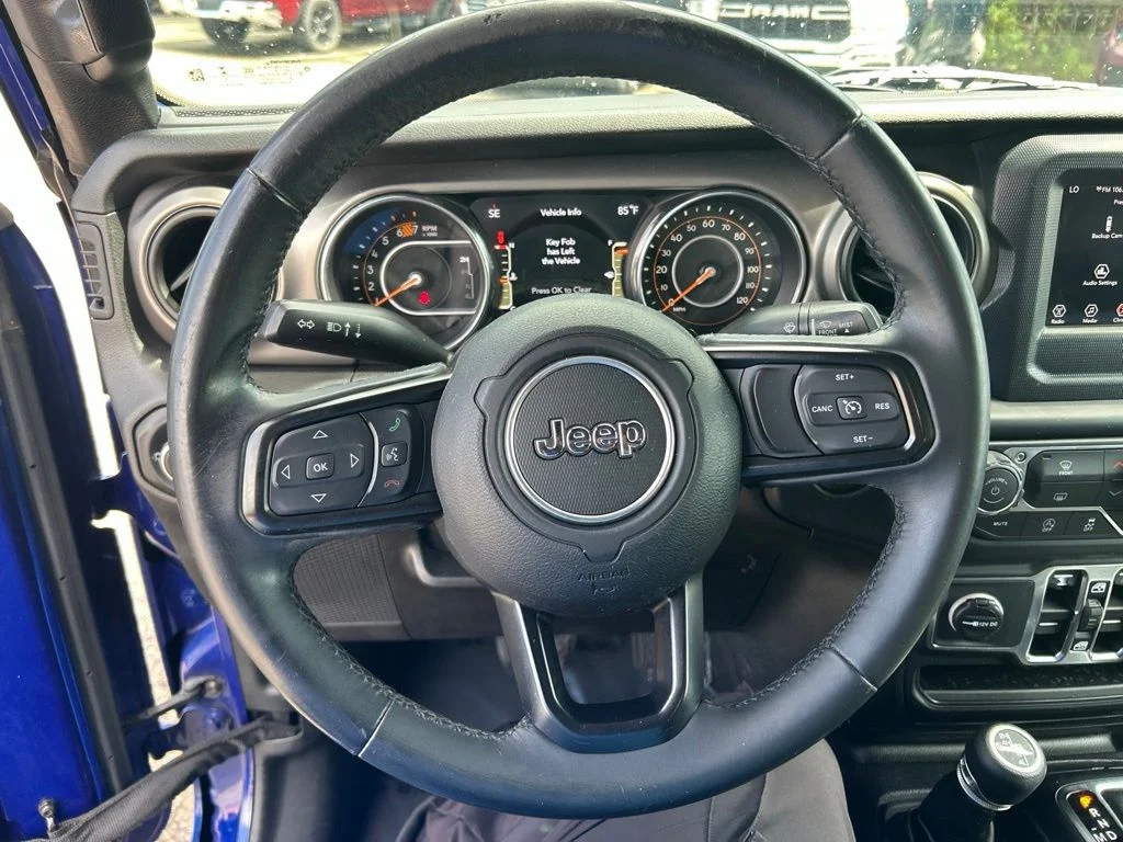 Used 2019 Blue Jeep Unlimited Sport S image 15