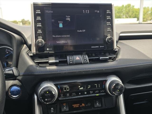Certified Used 2022 MID BLCK/MAG GRAY Toyota  image 29