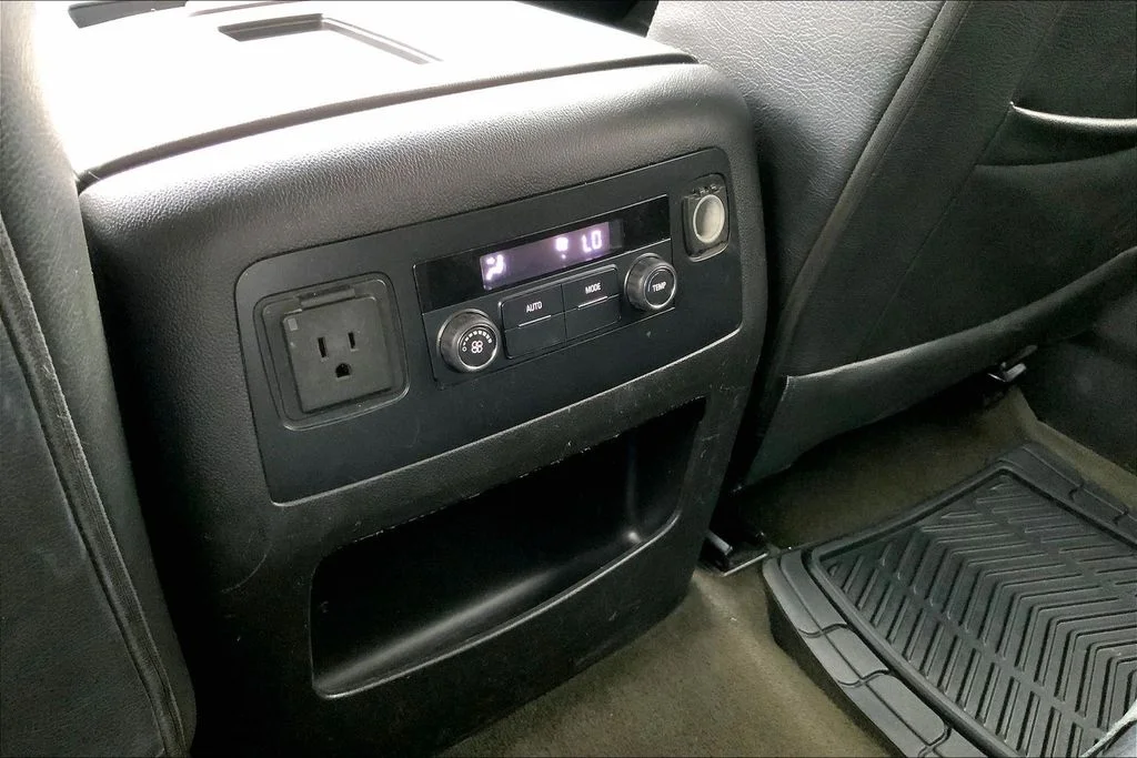 Used 2017 Black Chevrolet LS image 32