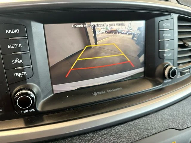 Used 2019 White Kia LX image 24