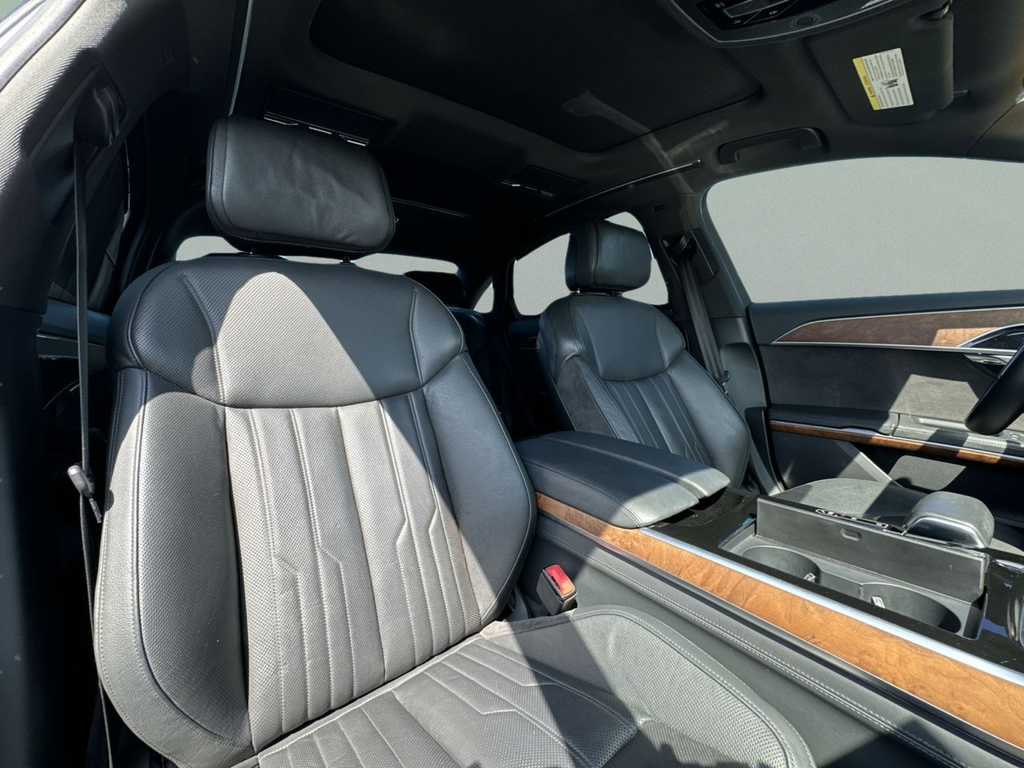 Used 2019 White Audi L 55 image 39