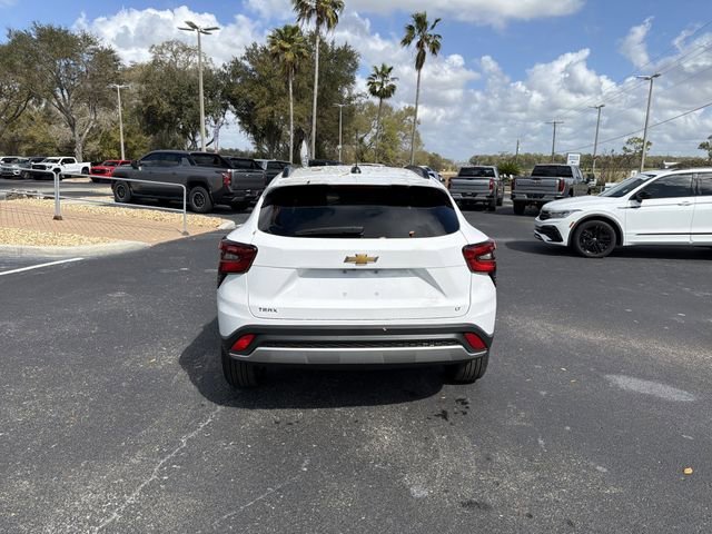 2026 Chevrolet Trax LT - Photo 6