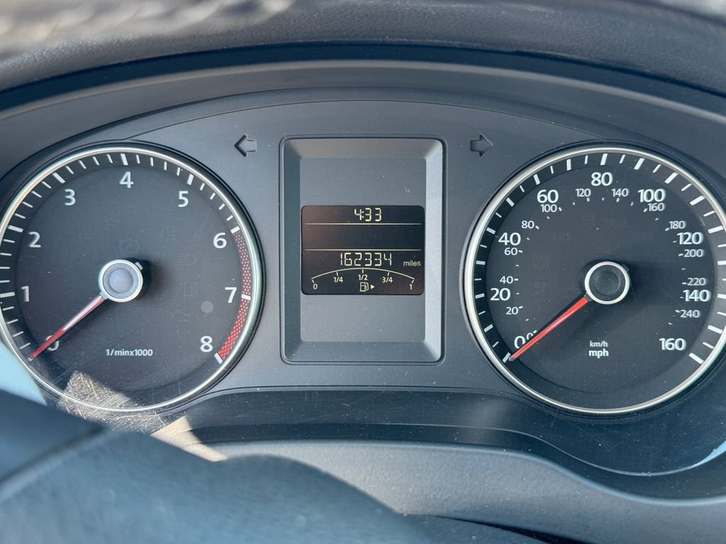 Used 2012 Beige Volkswagen 2.5L SE image 13