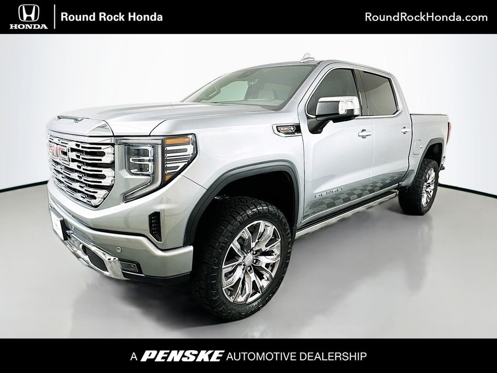 2023 GMC Sierra 4WD Crew Cab Short Box Denali's photo