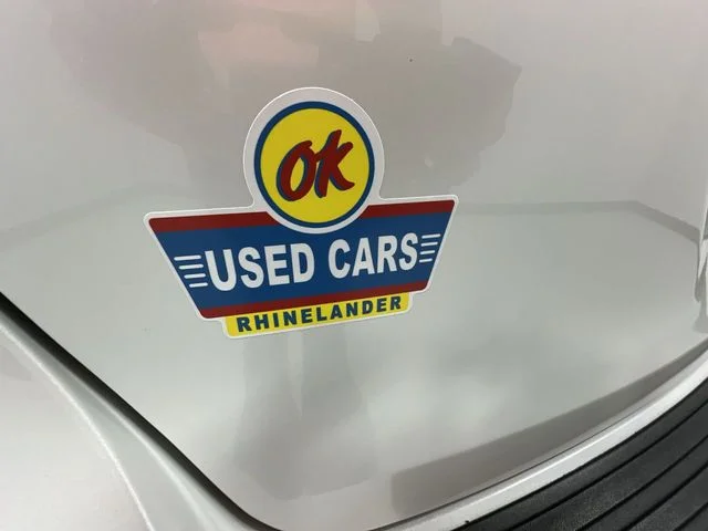 Used 2014 White Toyota XLE image 33