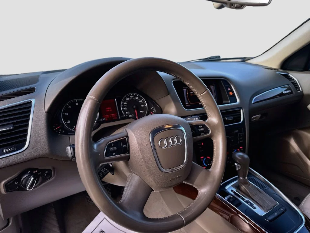 Used 2012 White Audi 2.0T Premium image 9
