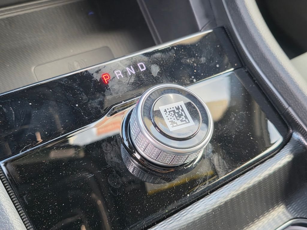 New 2026 Silver Zynith Exterior Paint Jeep Laredo image 19