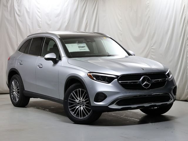 2026 Mercedes-Benz GLC GLC 300 4MATIC's photo