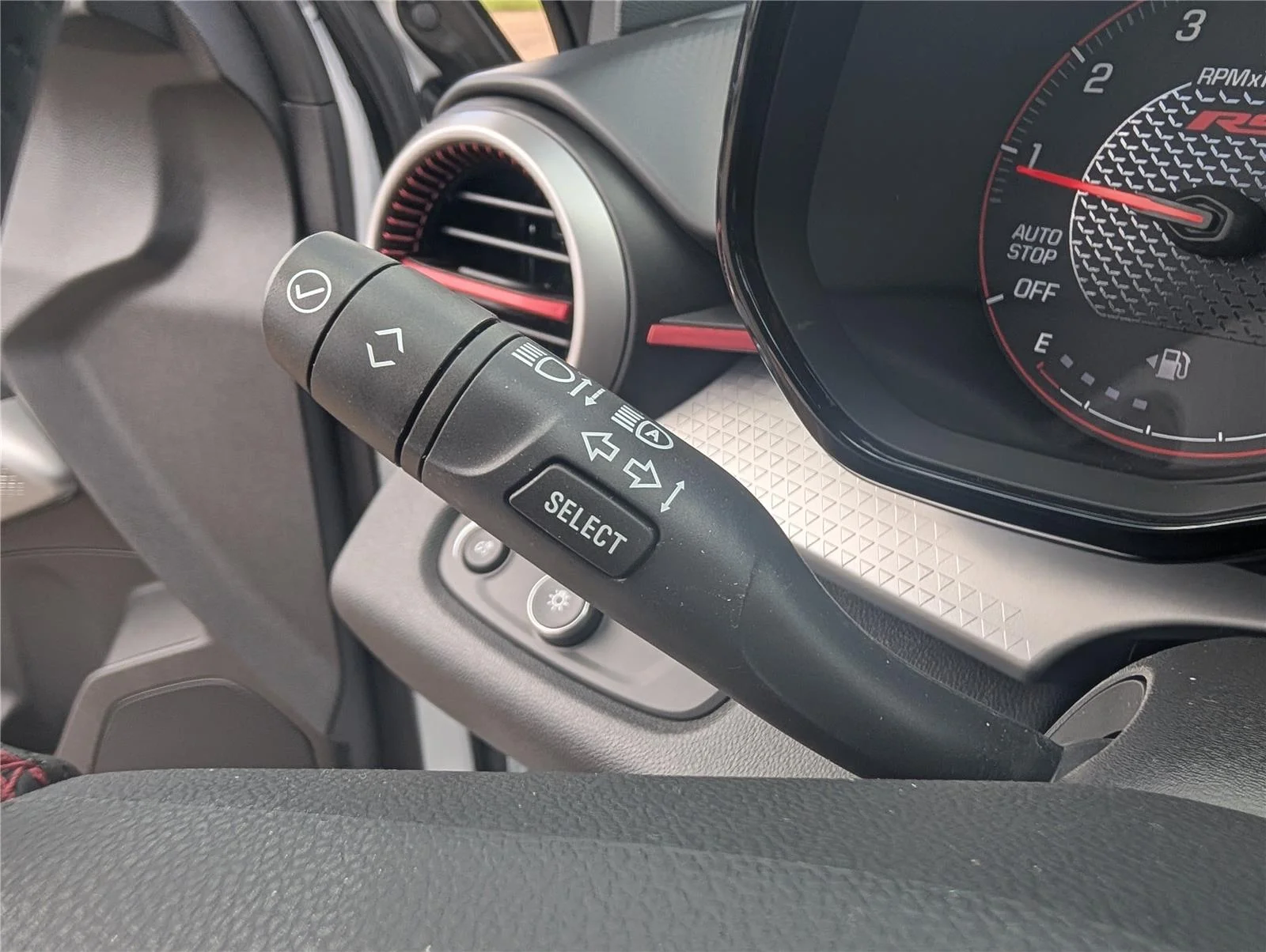 2026 Chevrolet Trax RS - Photo 24