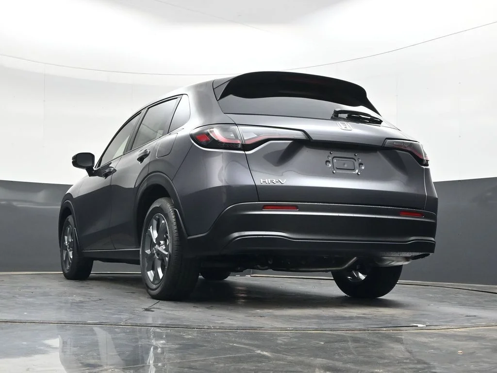 New 2027 Modern Steel Metallic Honda LX image 27