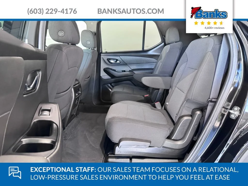 2023 Chevrolet Traverse 1LT - Photo 10