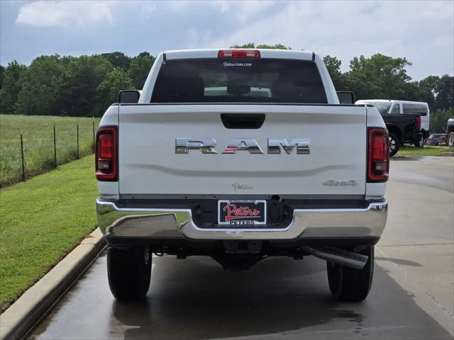 New 2026 Bright White Clear-Coat Exterior Paint RAM TRADESMAN image 4