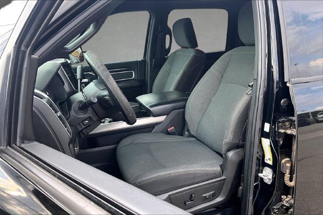 Used 2019 Black Ram Big Horn image 25