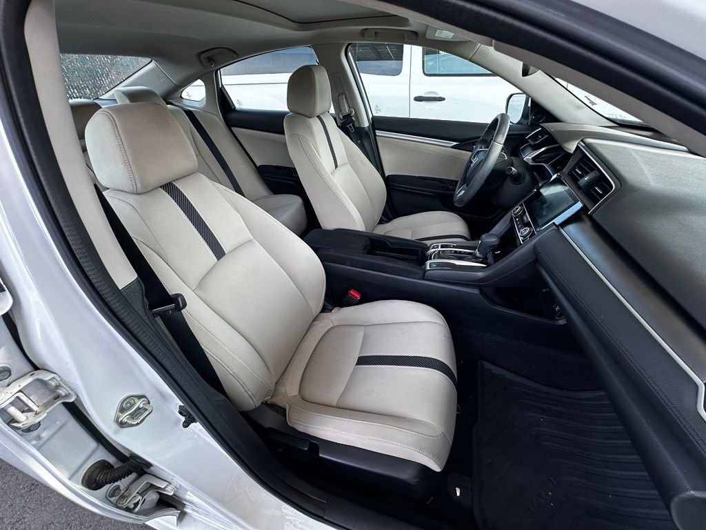 Used 2016 White Orchid Pearl Honda EX image 19