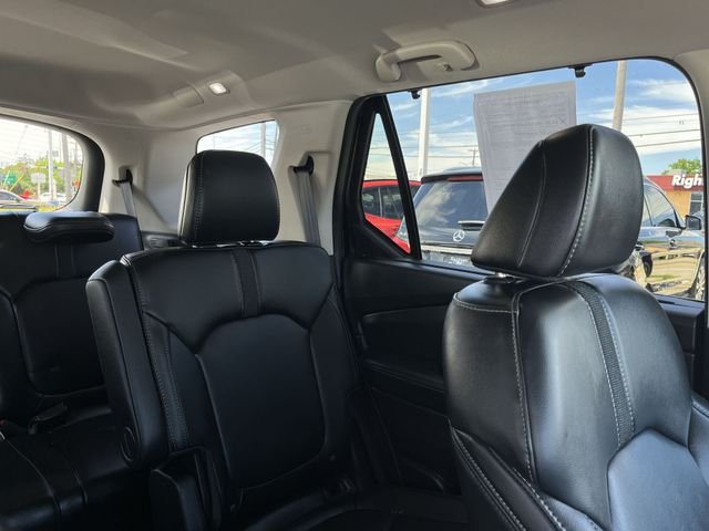 Used 2023 Black Honda EX-L image 16