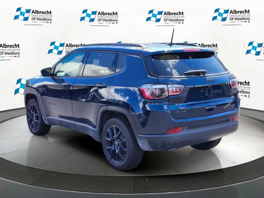 New 2026 Fathom Blue Pearl Coat Jeep Latitude image 3