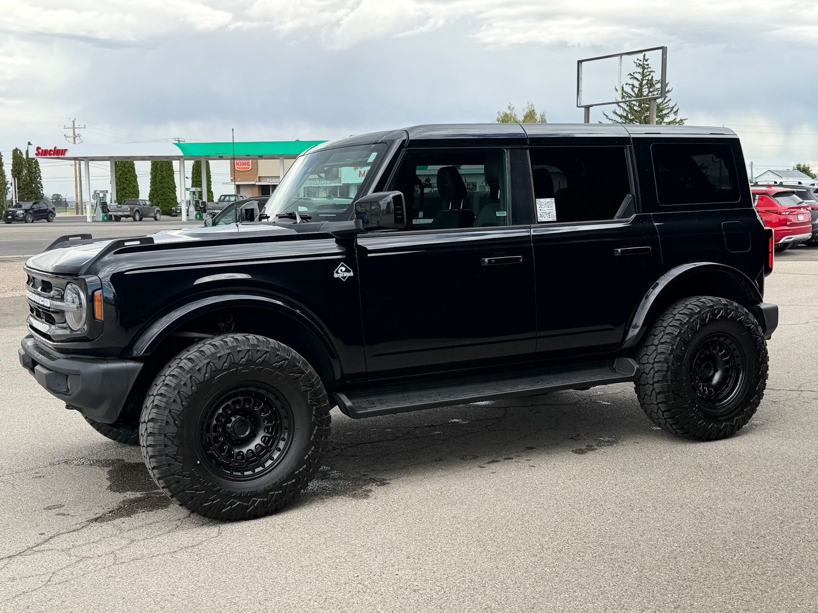 Used 2025 Black Ford Outer Banks image 9