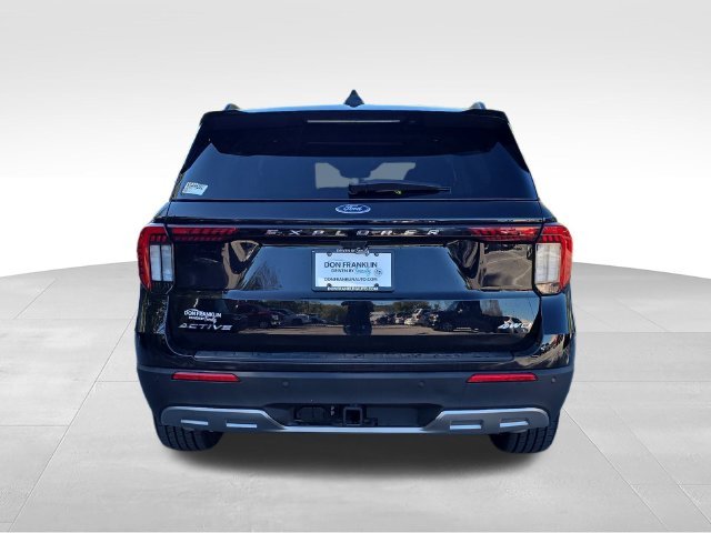 Used 2025 Black Ford Active image 4