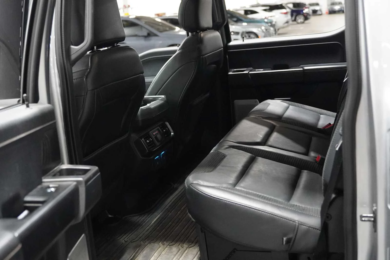 Used 2023 Iconic Silver Metallic Ford Raptor image 22
