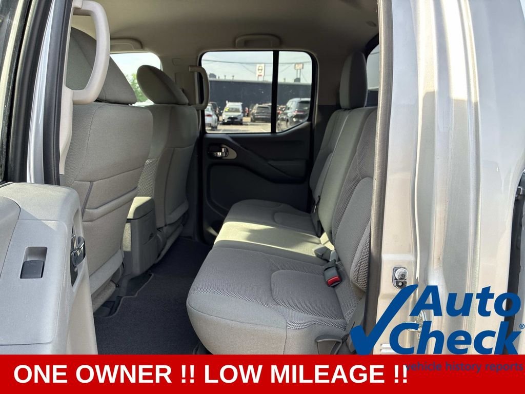 Used 2020 Silver Nissan SV image 16