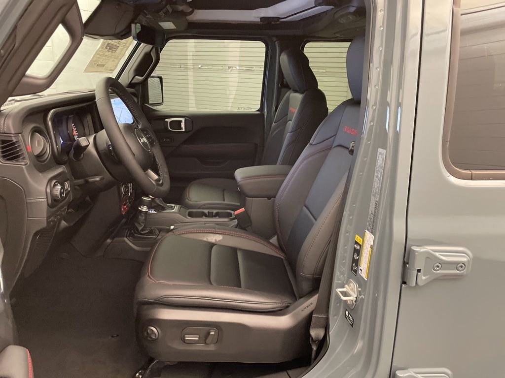 New 2026 Anvil Clear-Coat Exterior Paint Jeep Rubicon X image 16