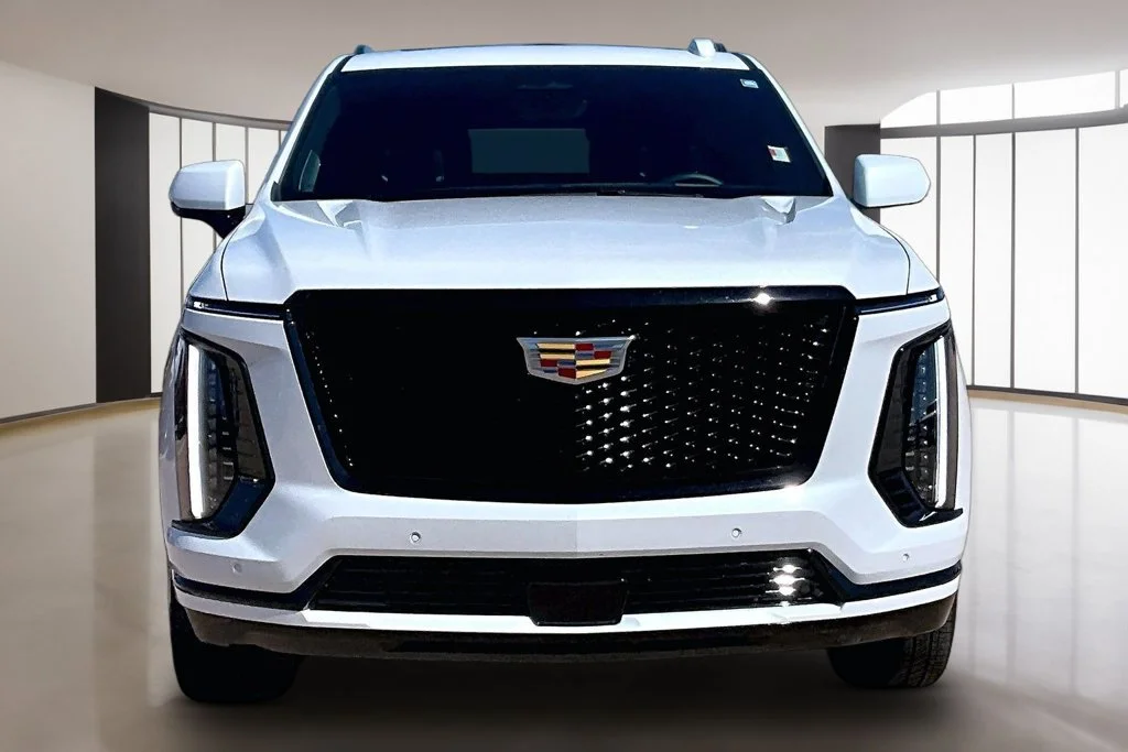 Used 2026 White Cadillac Platinum Sport image 3