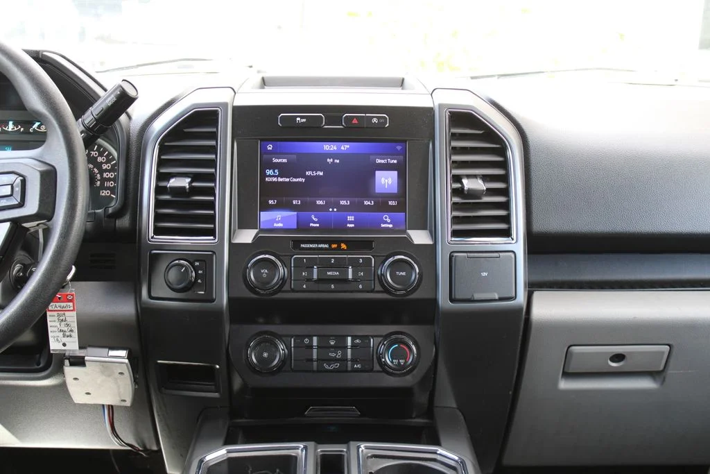 Used 2019 Agate Black Metallic Ford XLT image 21