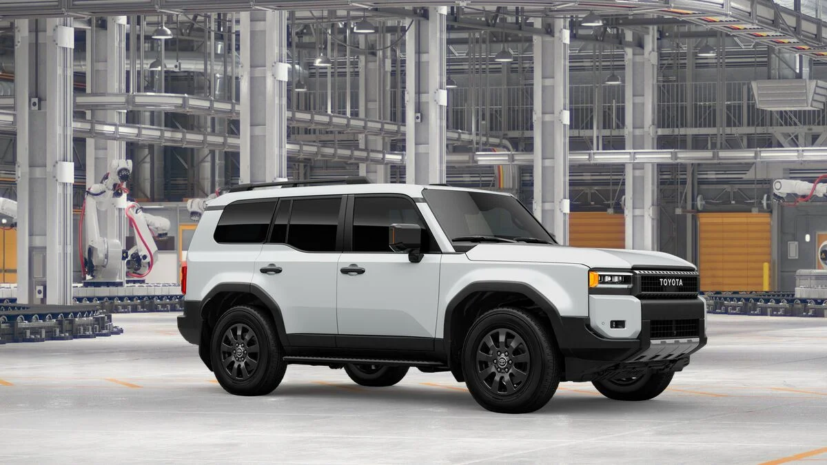 New 2027 Wind Chill Pearl Toyota Base image 14