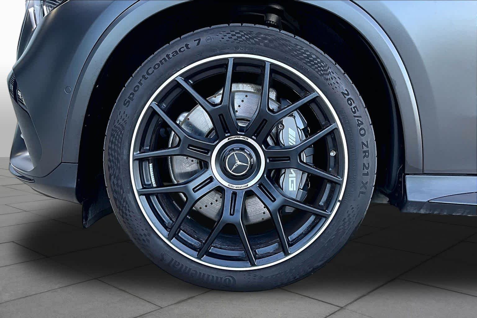 Used 2026 MANUFAKTUR Graphite Grey Magno Mercedes-Benz AMG® GLC 63 S E Performance image 12