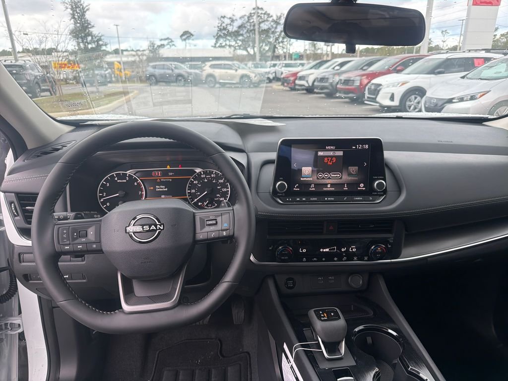 New 2026 Nissan Rogue Dark Armor 4D Sport Utility