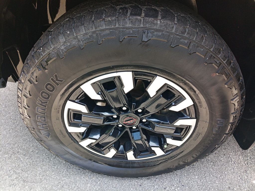 Used 2023 Gray Nissan PRO-4X image 26