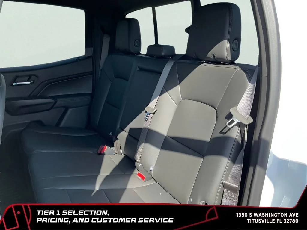 New 2026 Summit White GMC Elevation image 28