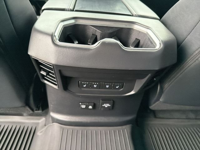 2025 Toyota Tundra Platinum - Photo 23