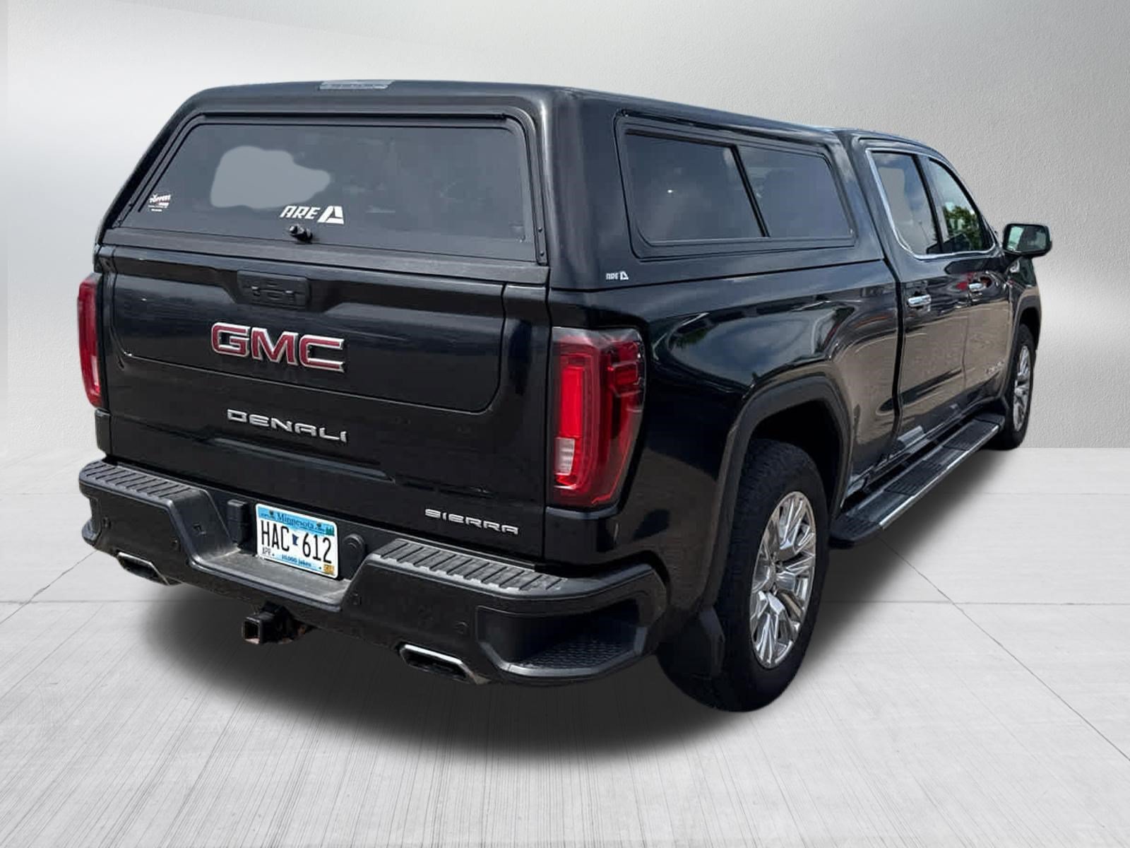 Used 2021 Black GMC Denali image 7