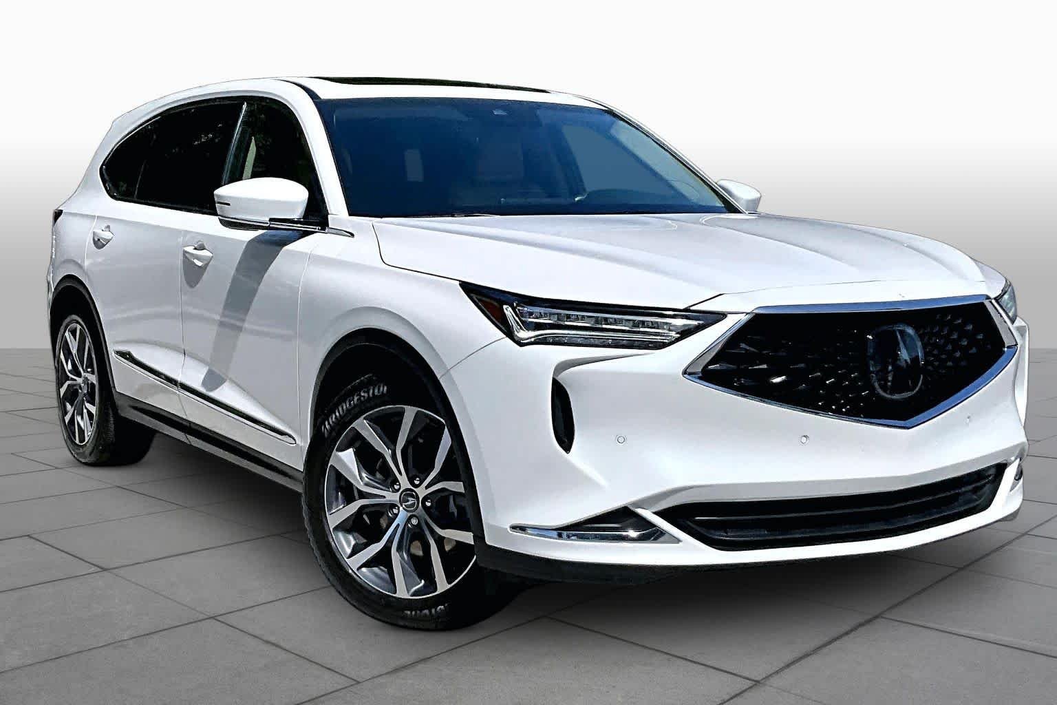 Used 2024 Platinum White Pearl Acura w/Technology Package image 3