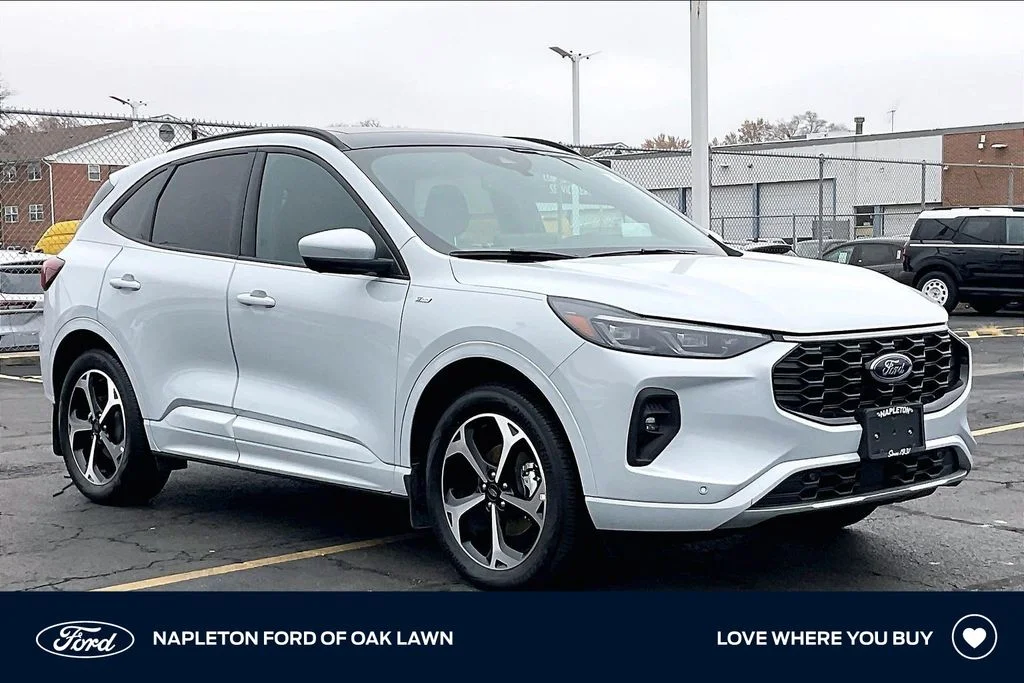 2025 Ford Escape Hybrid