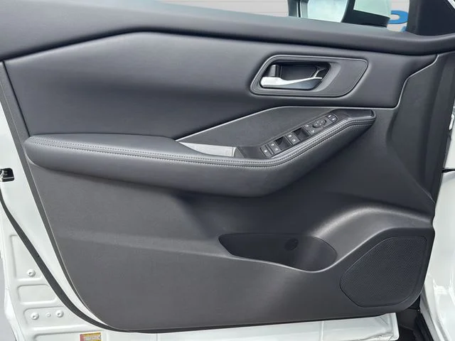 2026 Nissan Rogue SV - Photo 21