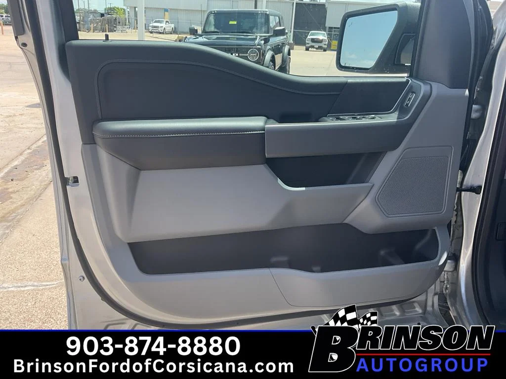 New 2026 Iconic Silver Metallic Ford XLT image 10