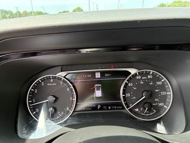 Used 2025 Black Nissan SL image 12