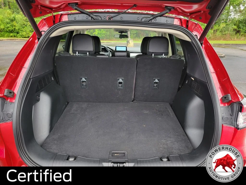 Used 2020 Red Ford SEL image 14