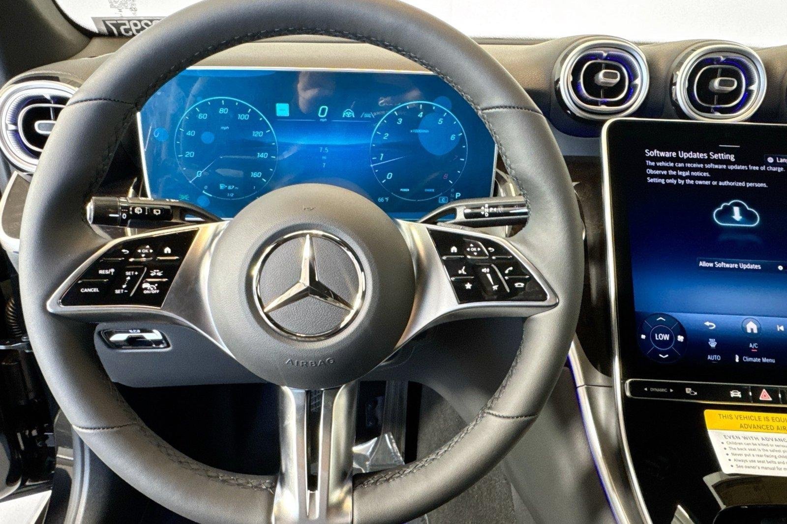 New 2026 Obsidian Black Metallic Mercedes-Benz GLC 300 image 11