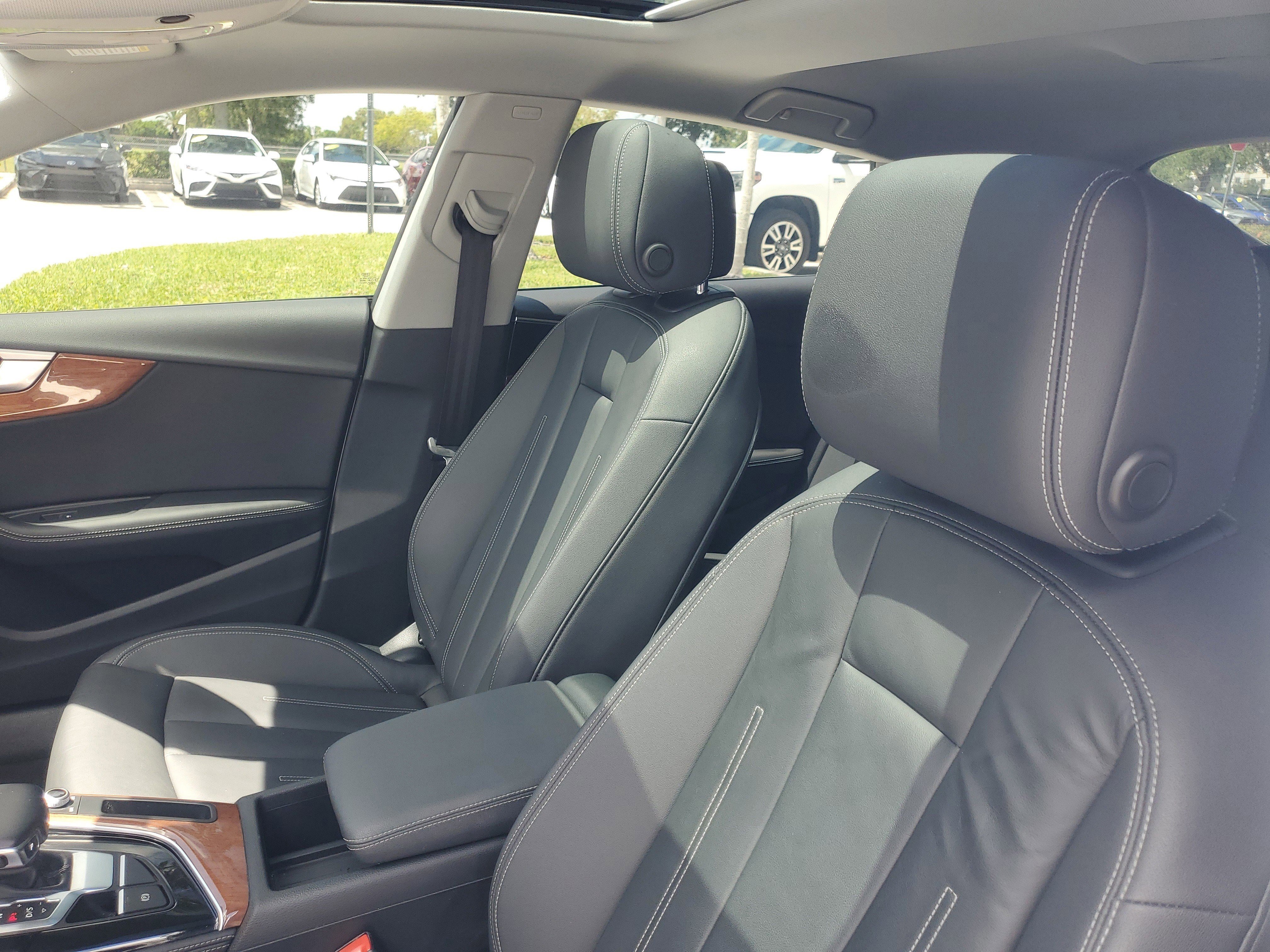 Used 2022 Glacier White Audi Premium Plus image 18