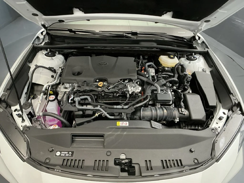 New 2026 Wind Chill Pearl Toyota XSE image 32